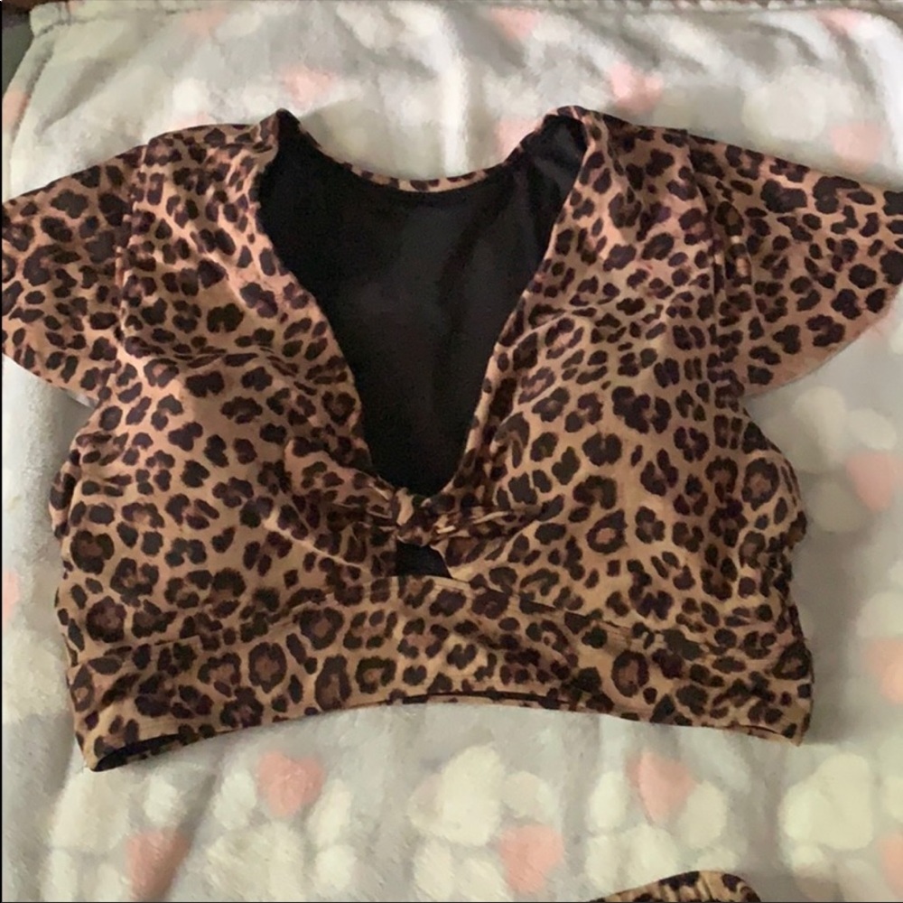 Torrid Cheetah Swim Top Size 1 Never Worn